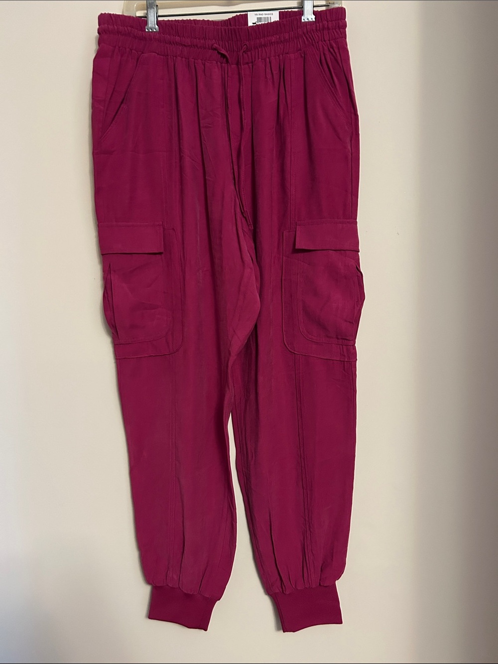 INC International Concepts Magenta Cargo Jogger Pant  Rayon/polyester size L NWT